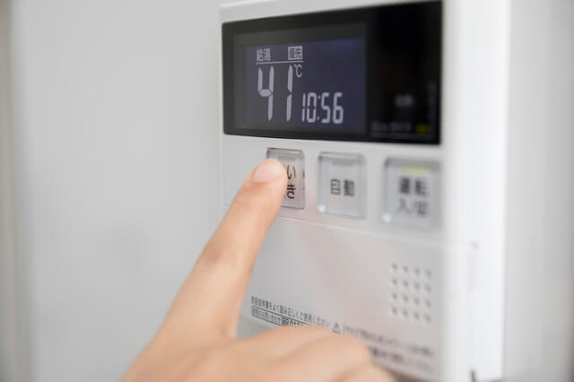 写真:湯温度を41度に設定している写真。ヒートショック対策となることを示す。