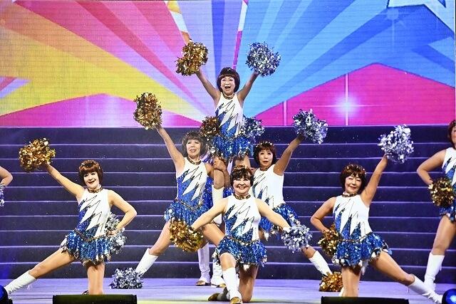 2017年10月の台湾公演で踊るジャパンポンポンの写真（本人提供）。