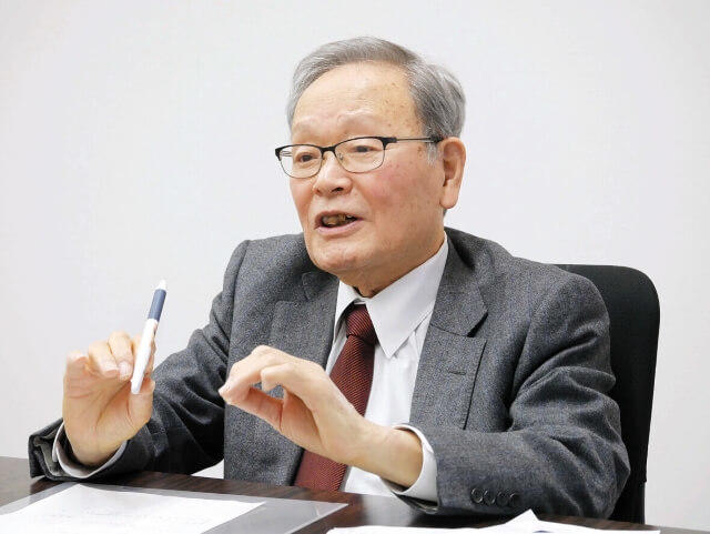 おおしましんいち氏の対談の様子を表す写真。