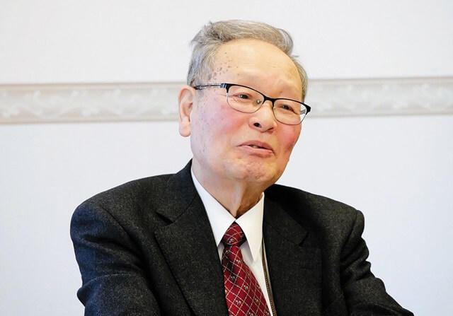 おおしましんいち氏の対談の様子を表す写真。