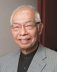 写真:筆者_垣添忠生氏。
