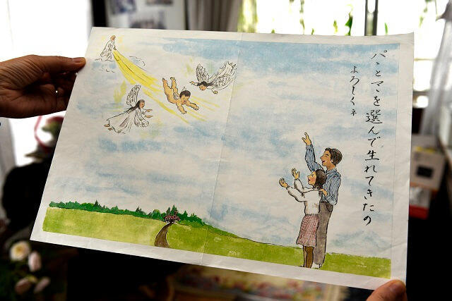 写真4：鮫島氏が描いたイラストの写真。イラストは独特の味わいがある。
