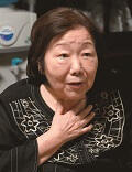 写真:インタビュアー樋口恵子氏の写真。