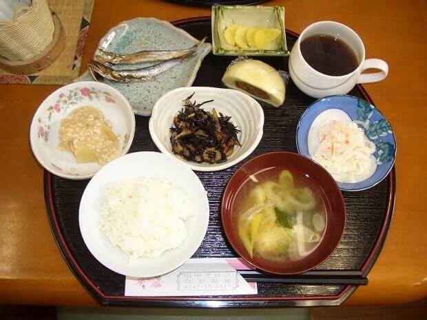 写真3:日替わりで献立が変わる「お袋の味ランチ」