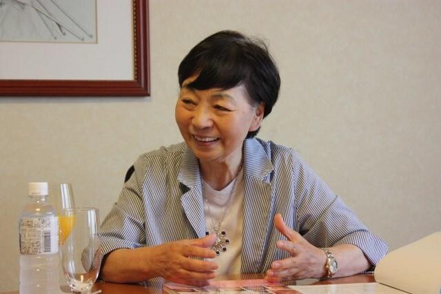 写真3:西村周三氏と祖父江理事長の対談風景