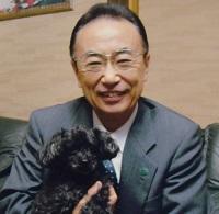 写真:話し手のスギ薬局の岡田啓先生の写真