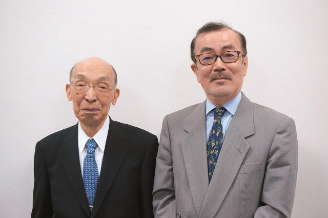 写真：第23回対談風景写真。祖父江理事長と藤田一郎氏。