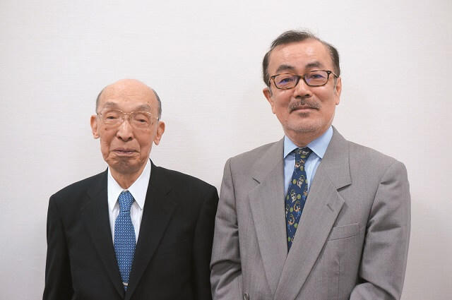 写真：第23回対談風景写真。祖父江理事長と藤田一郎氏。