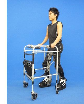 写真3：WPALR(Wearable Power-Assist LocomotorR)（ウーパル）